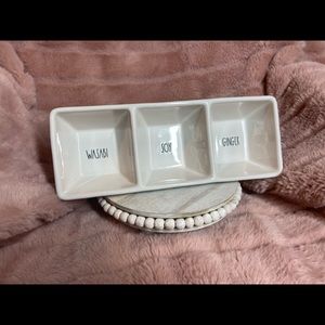 Rae Dunn wasabi soy ginger platter